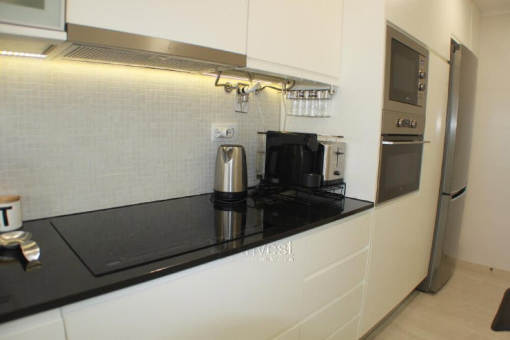 Apartamento T1, Totalmente Equipado e Mobilado, Campolide, Lisboa — foto 4