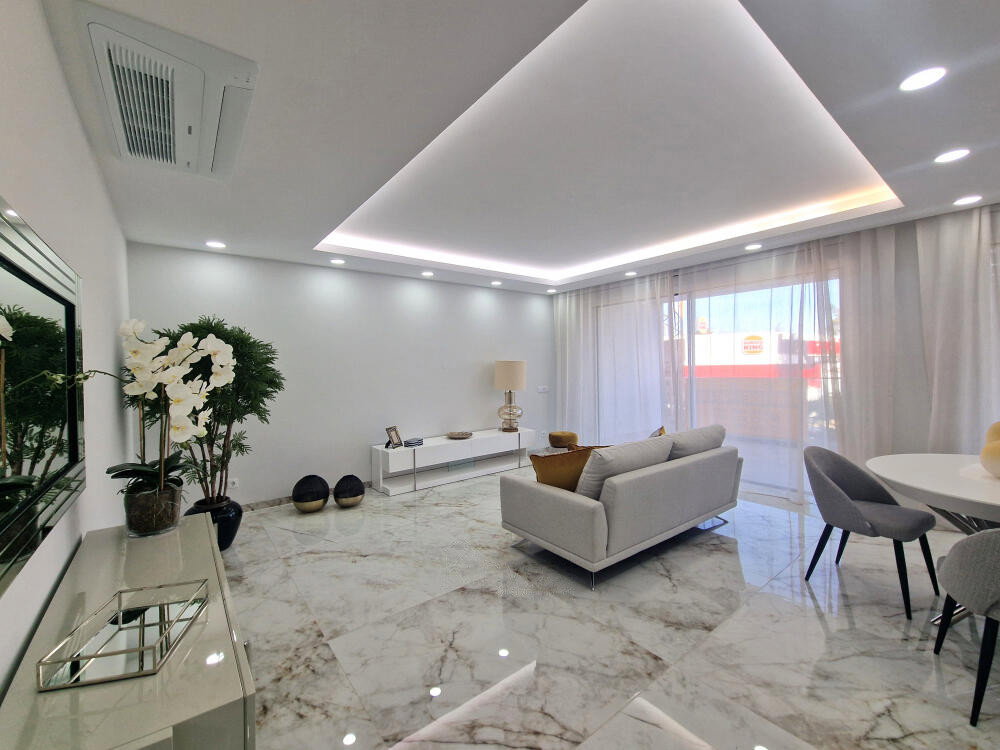 Apartamento T2 Novo com Garagem e Piscina - Lagos