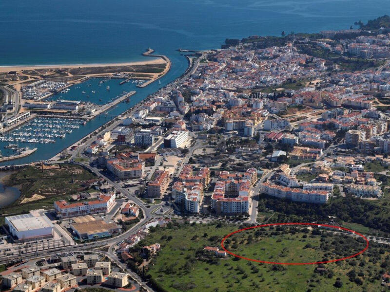 Lote de Terreno para Construção - Lagos